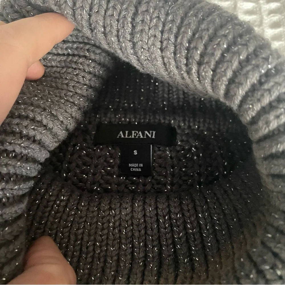 Alfani dark grey and silver turtleneck sweater size XS